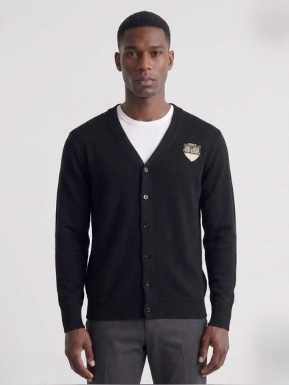 Men's Black V‑Neck Button Cardigan Sweater